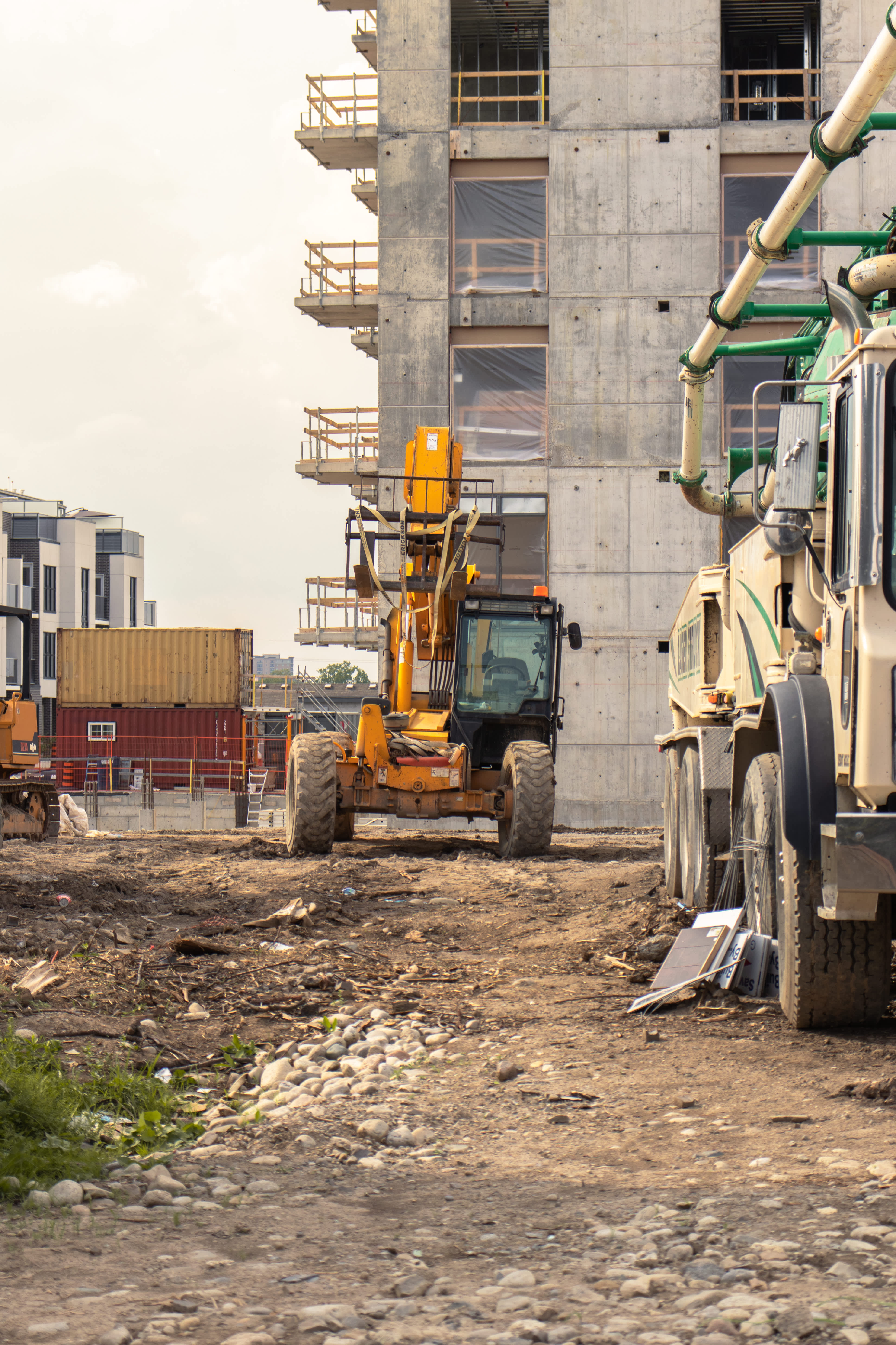 telehandler driving on construction sire